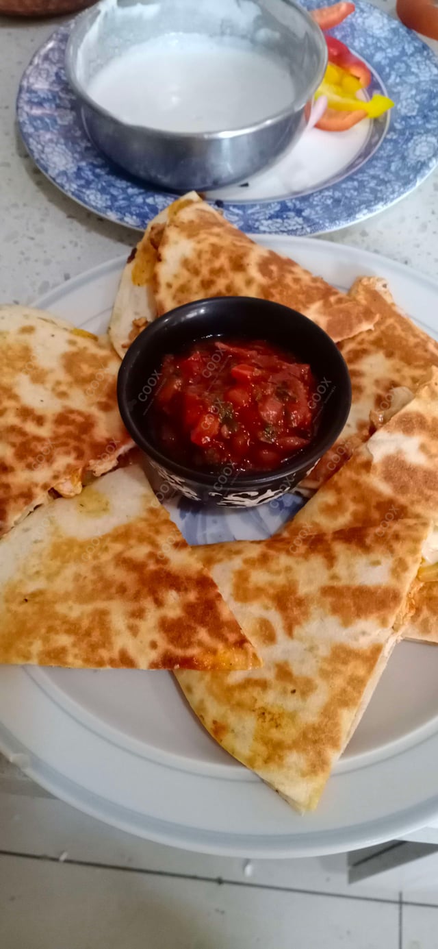 Delicious Chicken Quesadillas prepared by COOX