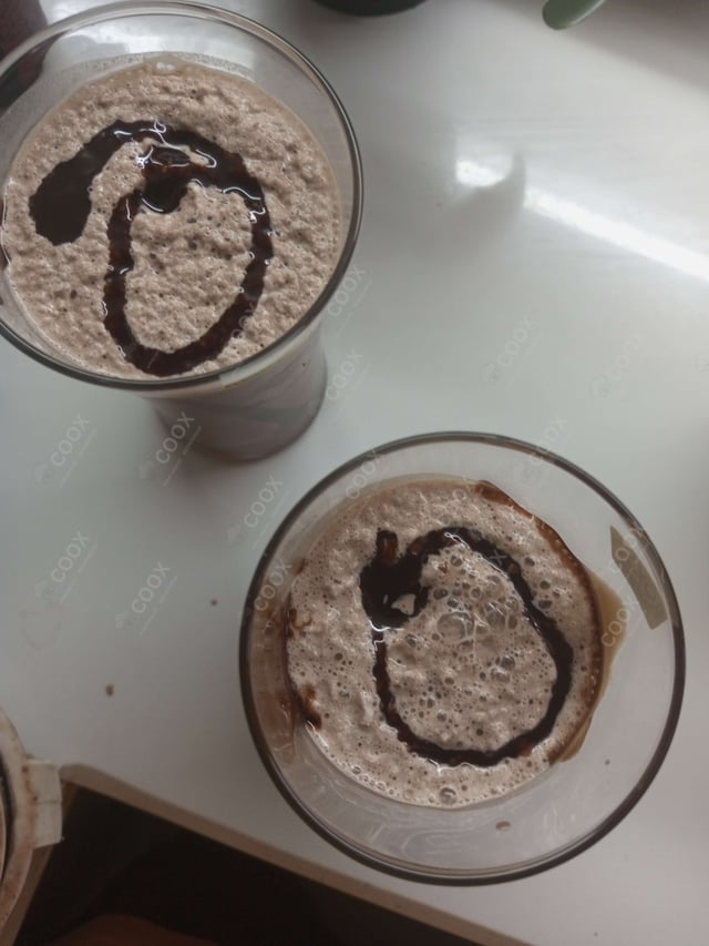 Delicious Chocolate Milkshake prepared by COOX