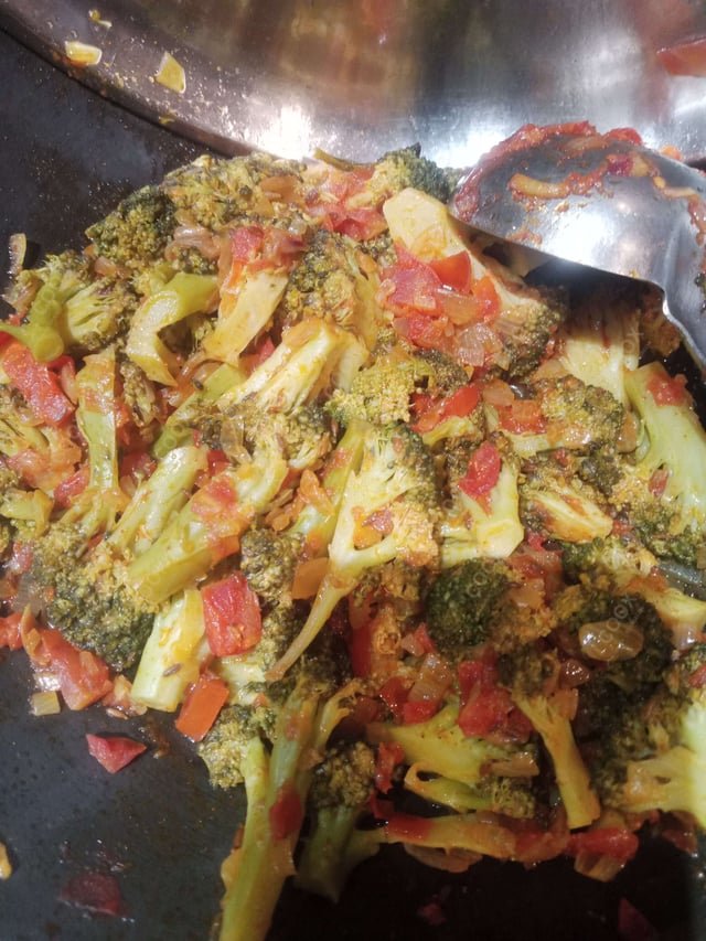 Delicious Masala Broccoli prepared by COOX