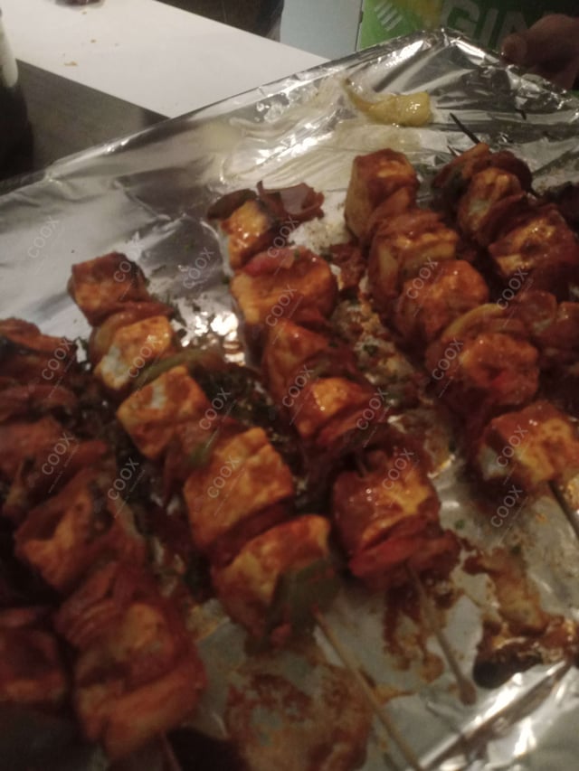 Delicious Paneer Shashlik prepared by COOX