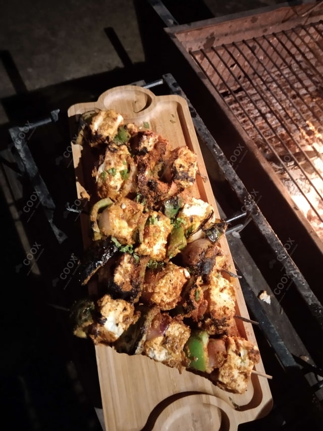 Delicious Paneer Tikka prepared by COOX