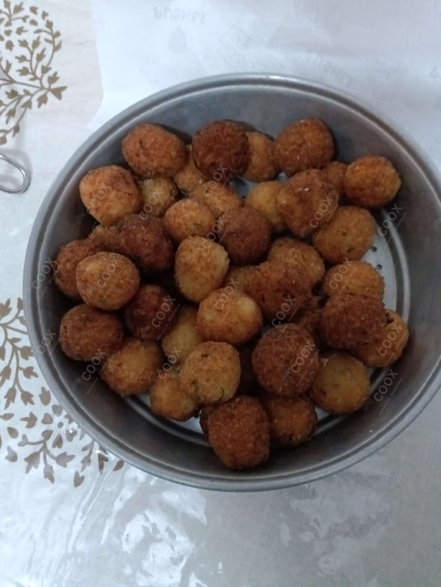 Delicious Fried Cheese Balls prepared by COOX