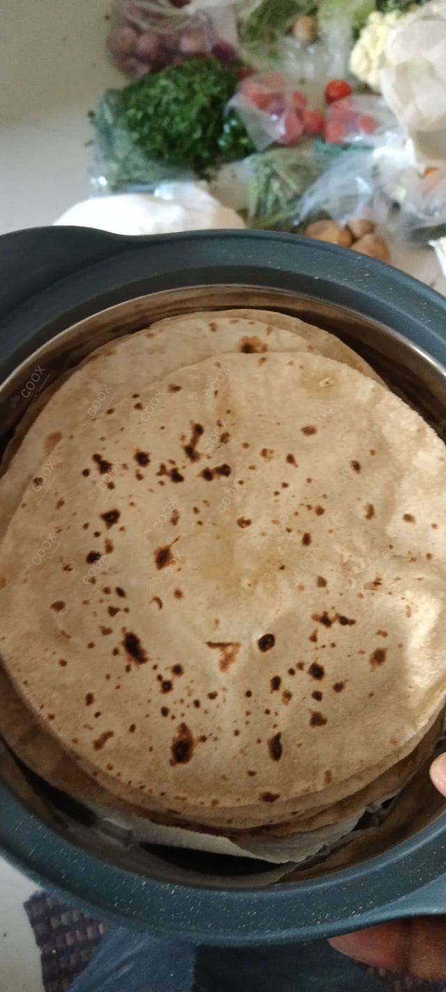 Delicious Tawa Rotis prepared by COOX