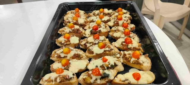 Delicious Tomato Mushroom Bruschetta prepared by COOX