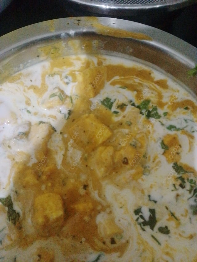 Delicious Paneer Lababdar prepared by COOX