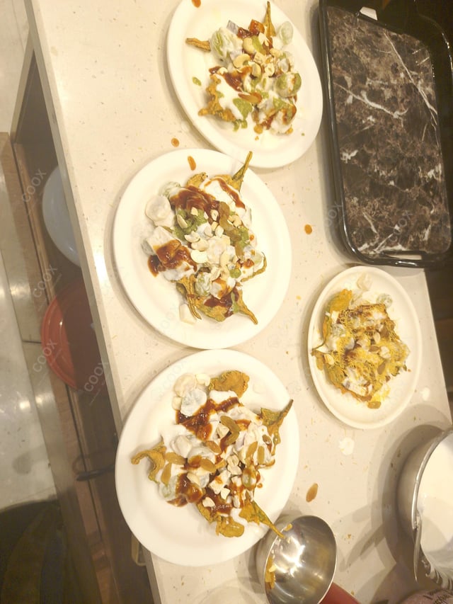 Delicious Palak Patta Chaat prepared by COOX