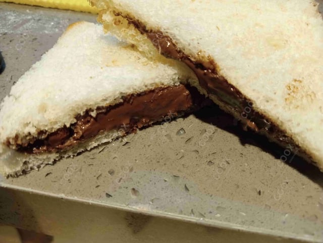 Delicious Nutella Sandwich prepared by COOX