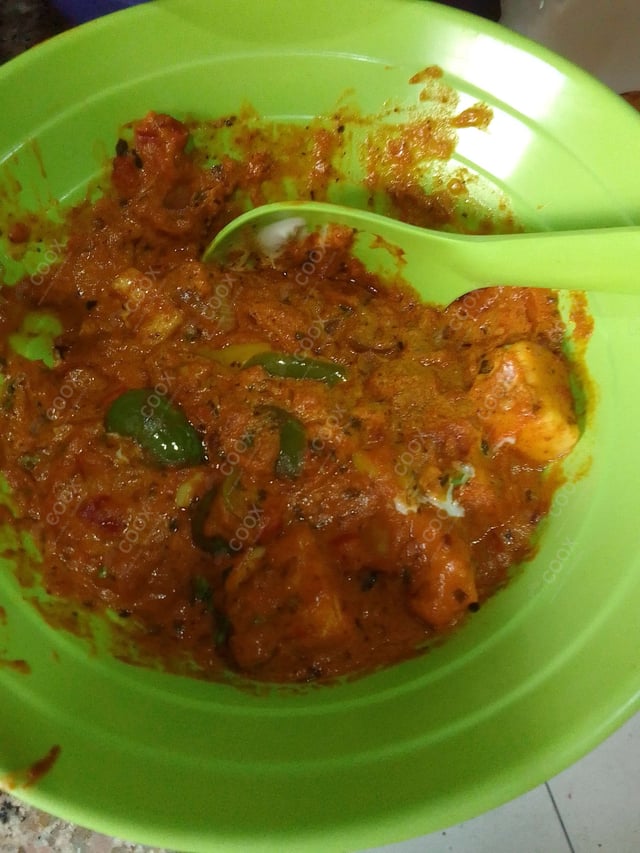 Delicious Kadhai Paneer prepared by COOX