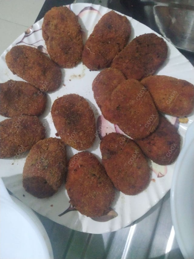 Delicious Veg Cutlets prepared by COOX