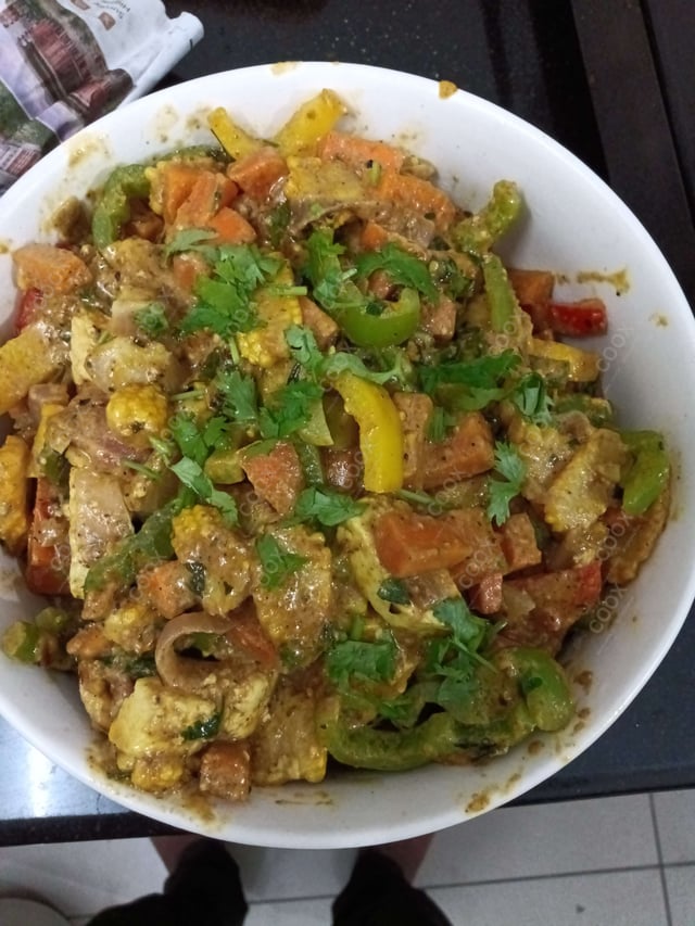 Delicious Veg Jalfrezi prepared by COOX