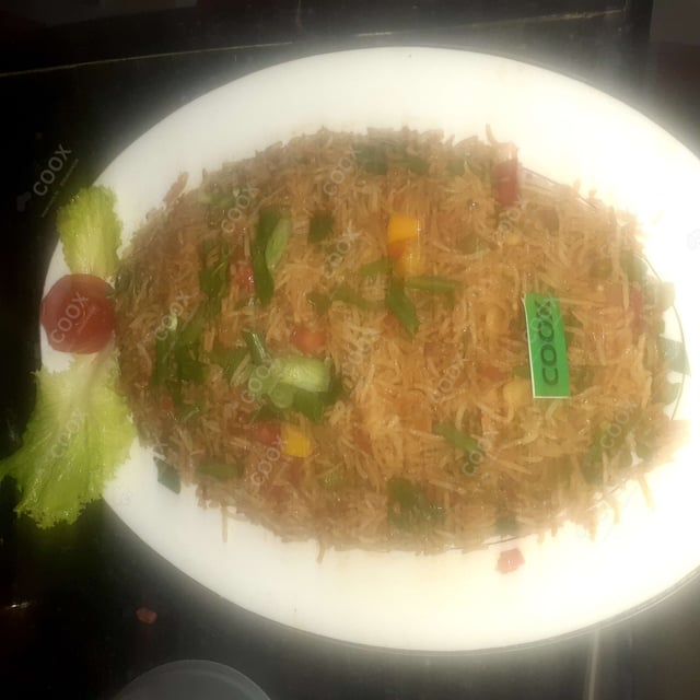 Delicious Veg Fried Rice prepared by COOX