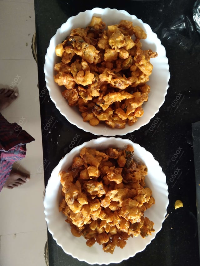 Delicious Mix Pakode prepared by COOX