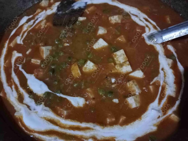 Delicious Matar Paneer prepared by COOX