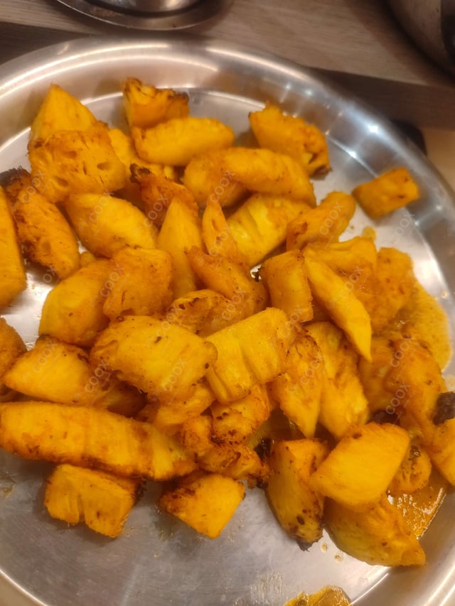 Delicious Pan Fried Pineapple prepared by COOX