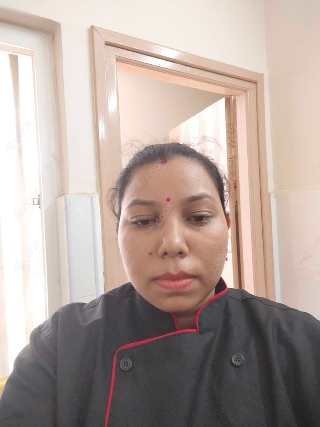 Chef from COOX at bookings. Professional cooks chefs at home