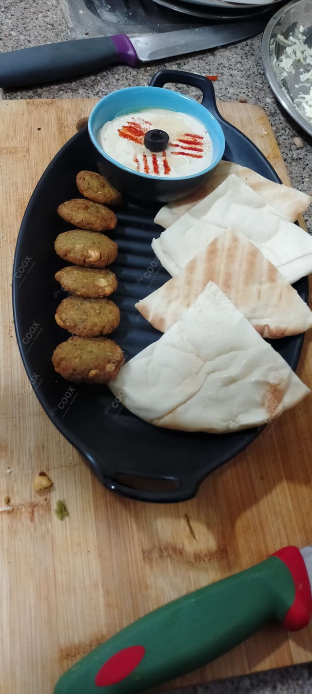 Delicious Falafel Pockets prepared by COOX