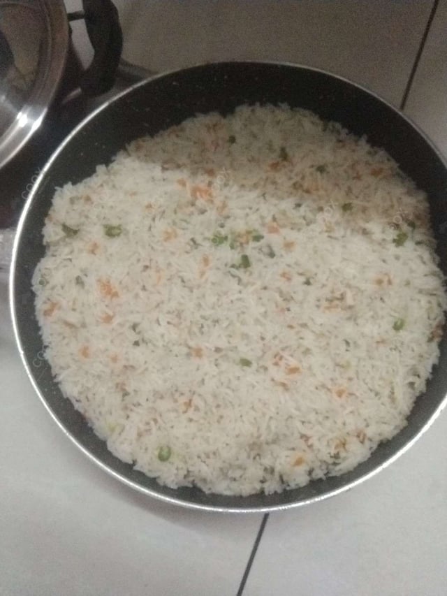 Delicious Burnt Garlic Rice prepared by COOX