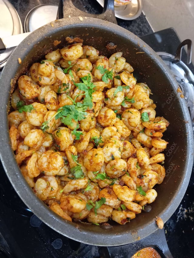 Delicious Butter Garlic Prawns prepared by COOX