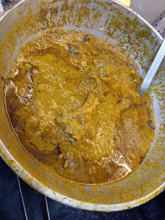 Delicious Saag Gosht prepared by COOX