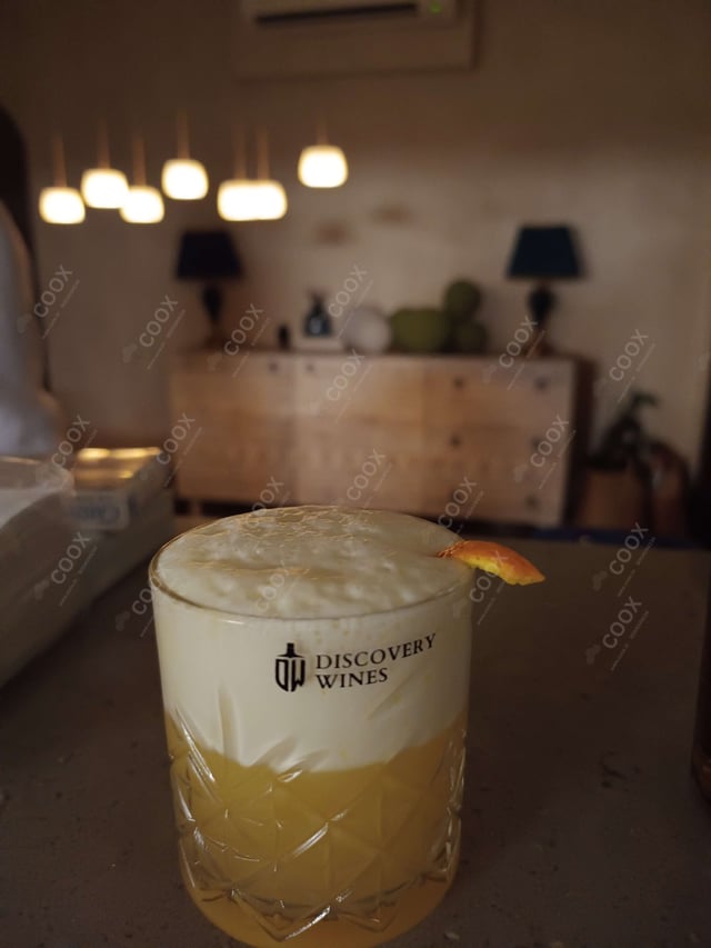 Delicious Whiskey Sour prepared by COOX