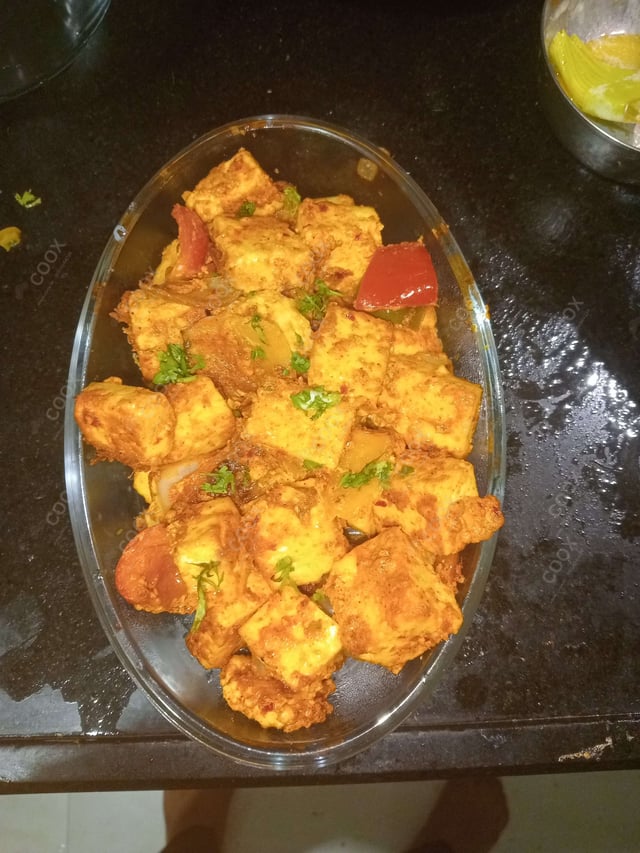 Delicious Paneer Tikka prepared by COOX