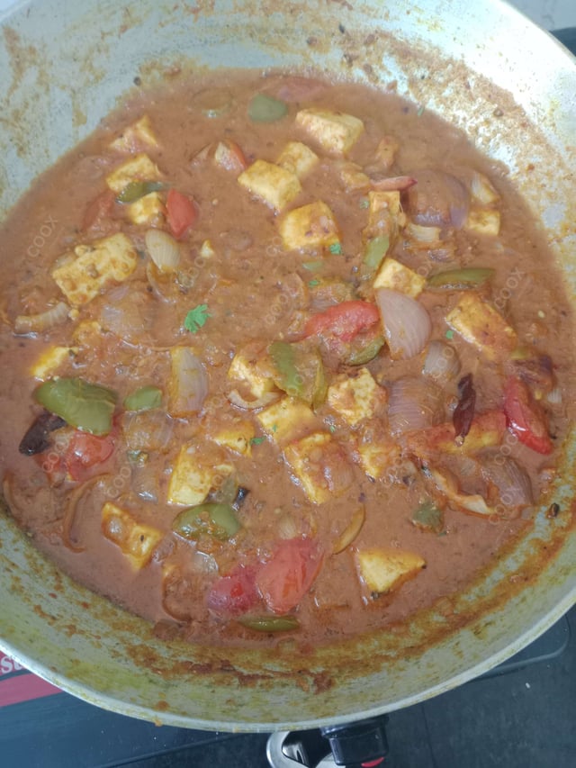 Delicious Kadhai Paneer prepared by COOX