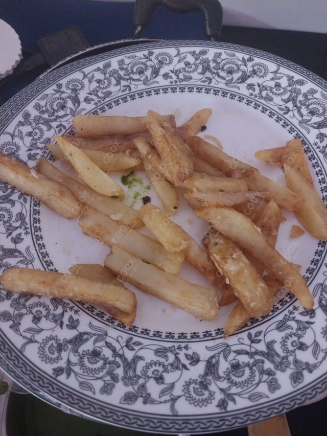 Delicious French Fries prepared by COOX