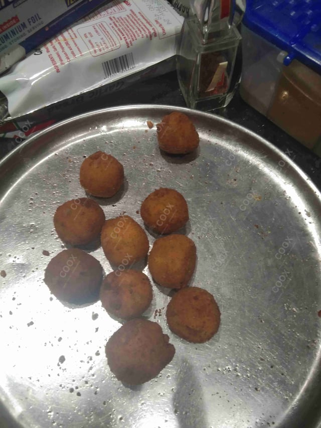 Delicious Fried Cheese Balls prepared by COOX