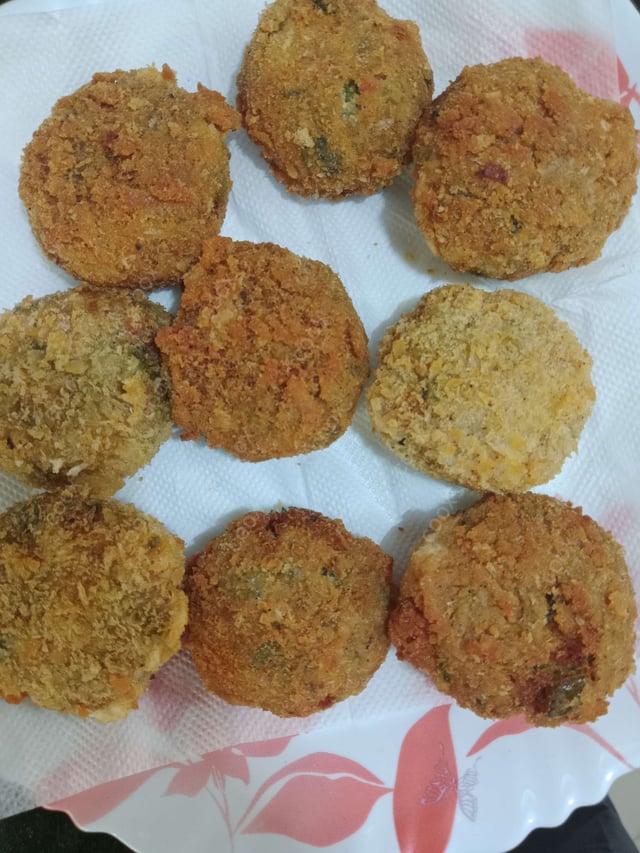 Delicious Veg Cutlets prepared by COOX