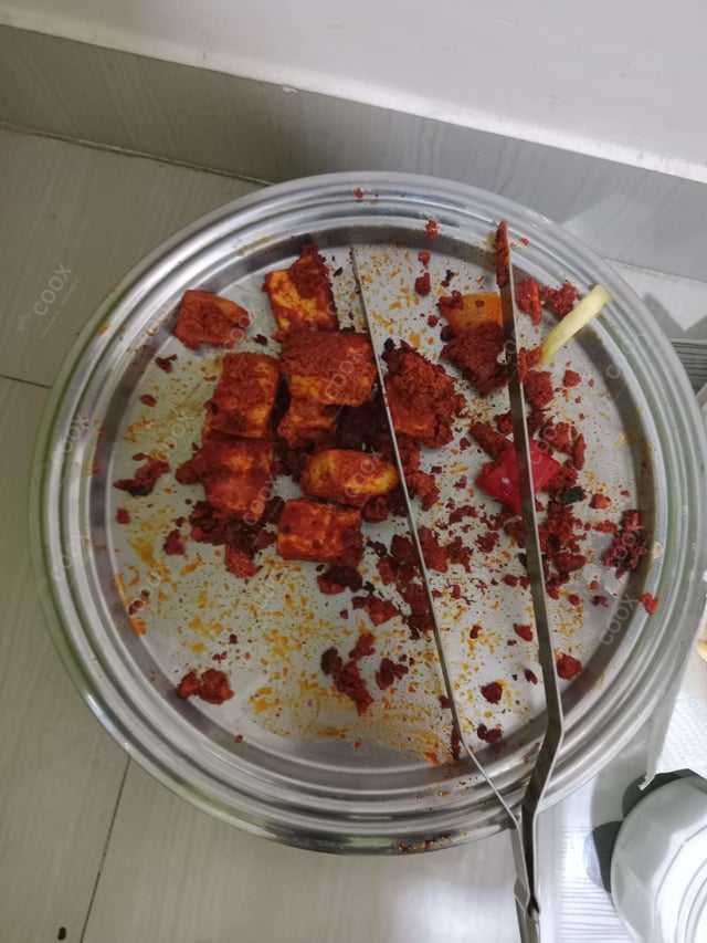 Delicious Paneer Tikka prepared by COOX