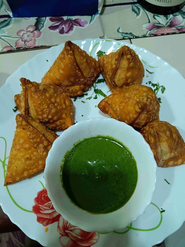 Delicious Mini Samosas prepared by COOX