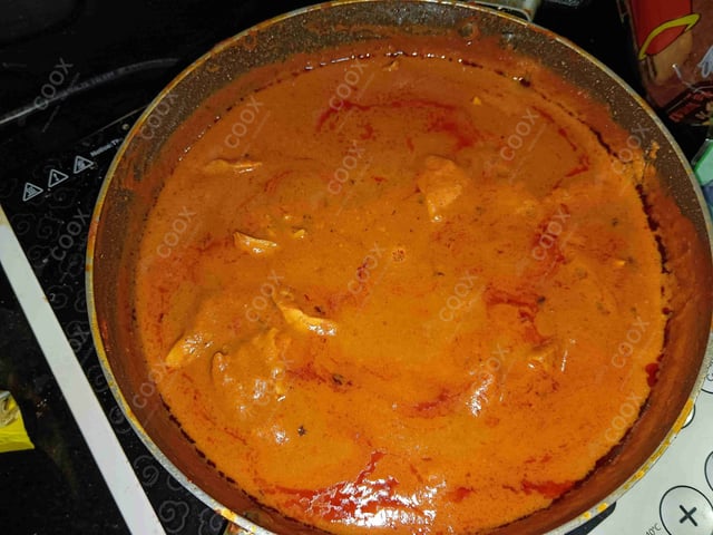 Delicious Butter Chicken prepared by COOX