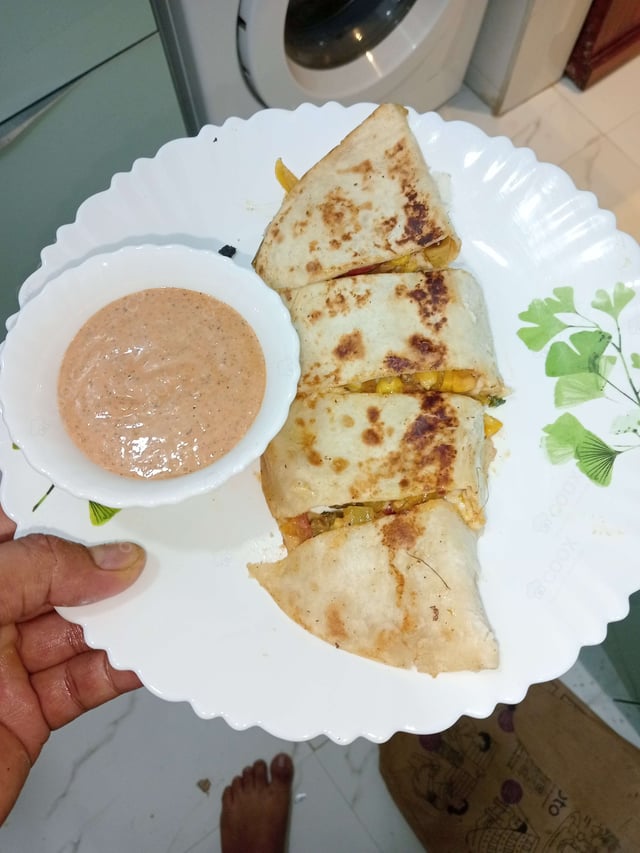 Delicious Veg Quesadillas prepared by COOX