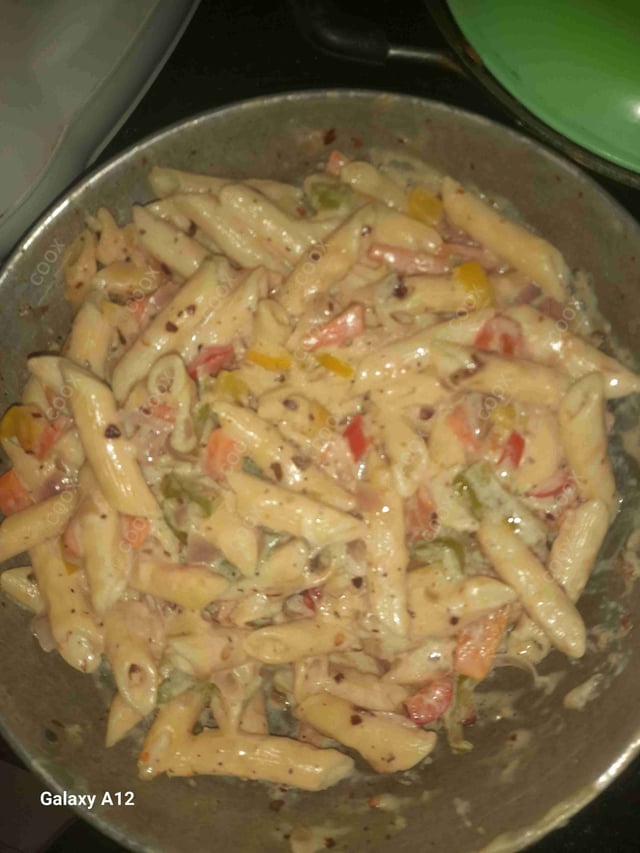 Delicious Pasta in White Sauce prepared by COOX