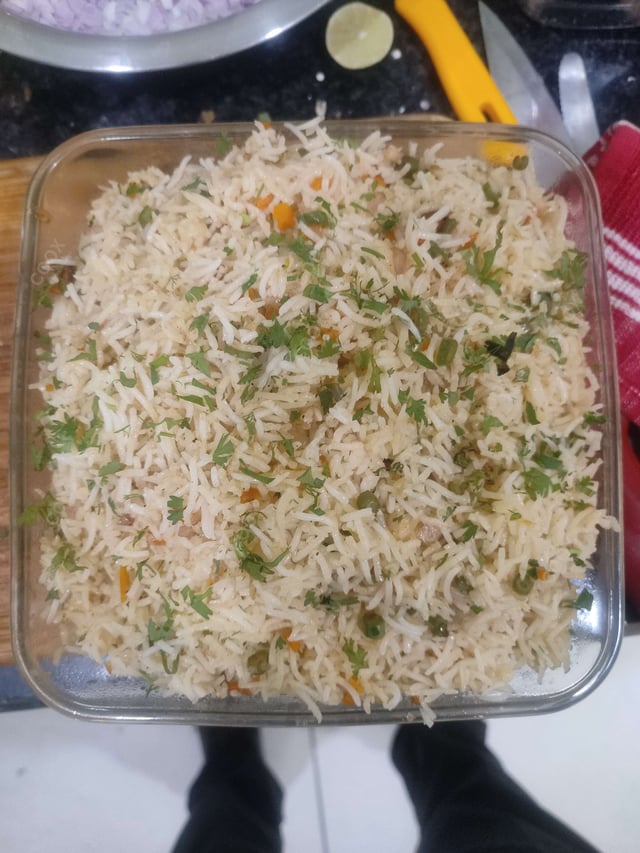 Delicious Veg Fried Rice prepared by COOX