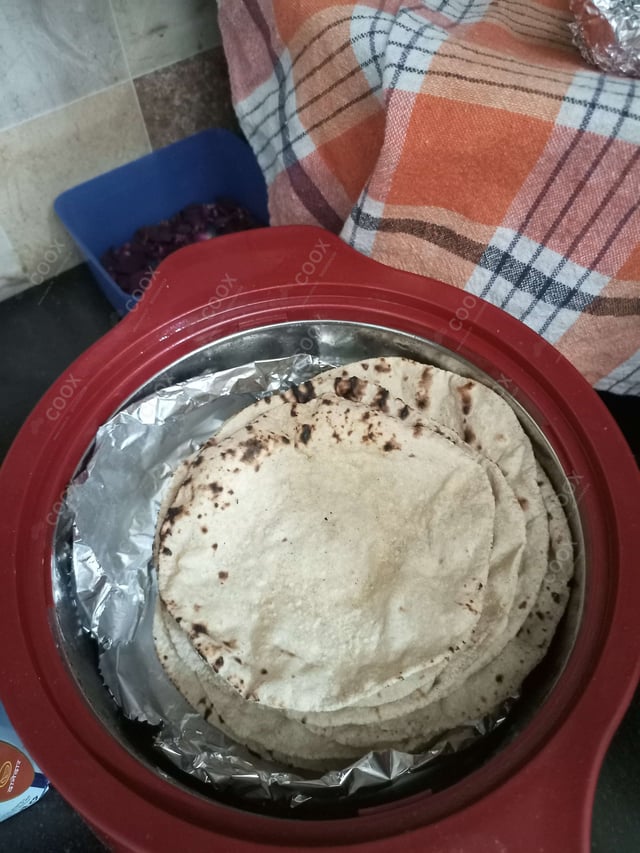 Delicious Tawa Rotis prepared by COOX