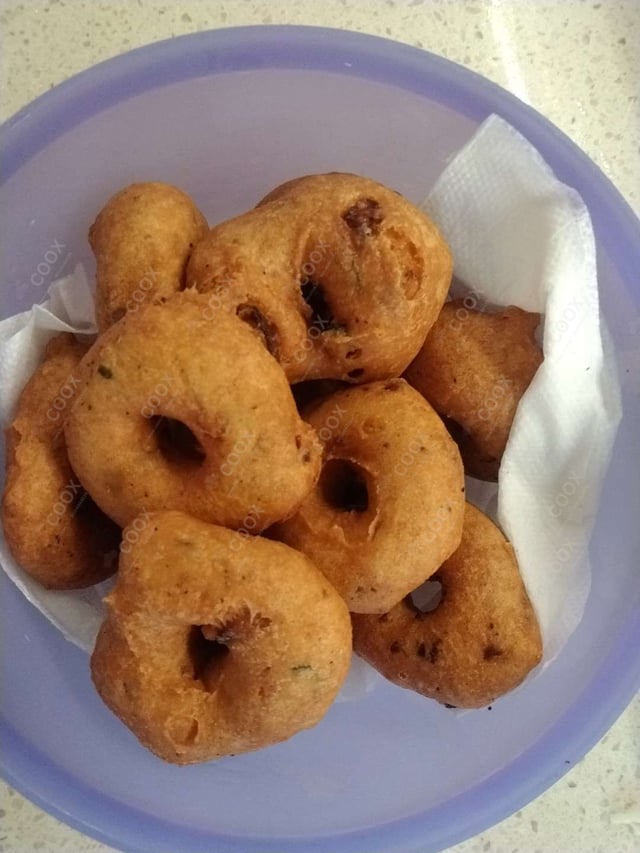 Delicious Medu Vada prepared by COOX