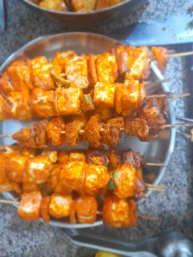 Delicious Paneer Tikka prepared by COOX