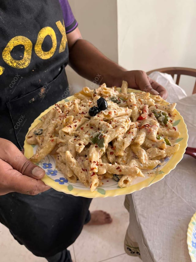 Delicious Pasta in White Sauce prepared by COOX