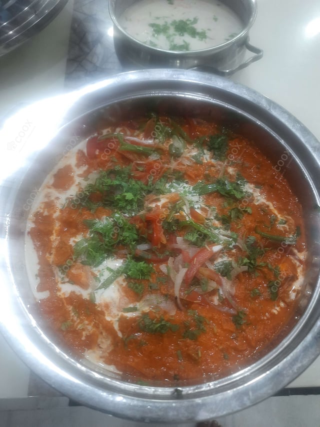 Delicious Paneer Lababdar prepared by COOX