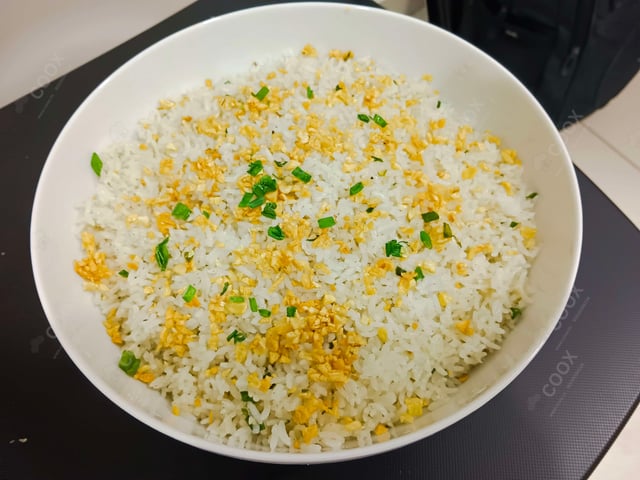 Delicious Burnt Garlic Rice prepared by COOX