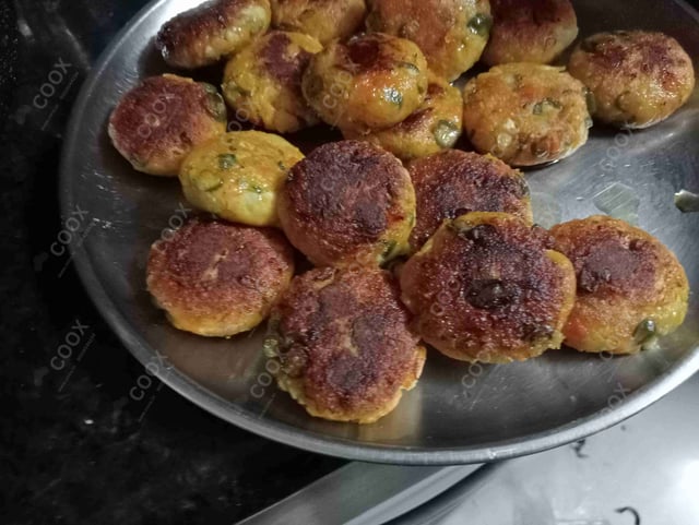 Delicious Veg Galouti Kebab prepared by COOX