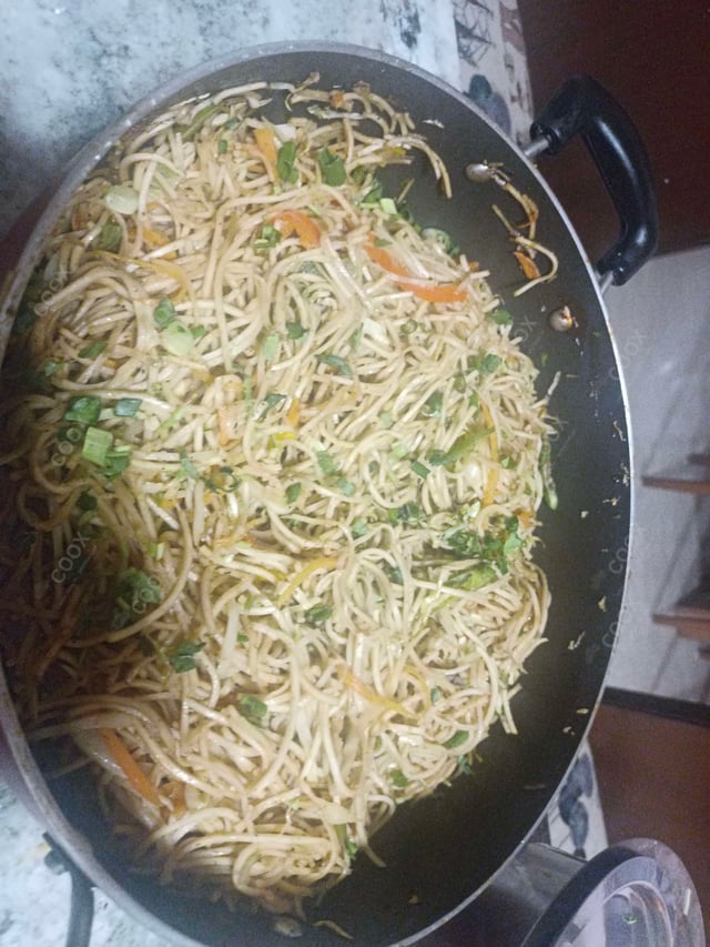 Delicious Chilli Garlic Noodles prepared by COOX