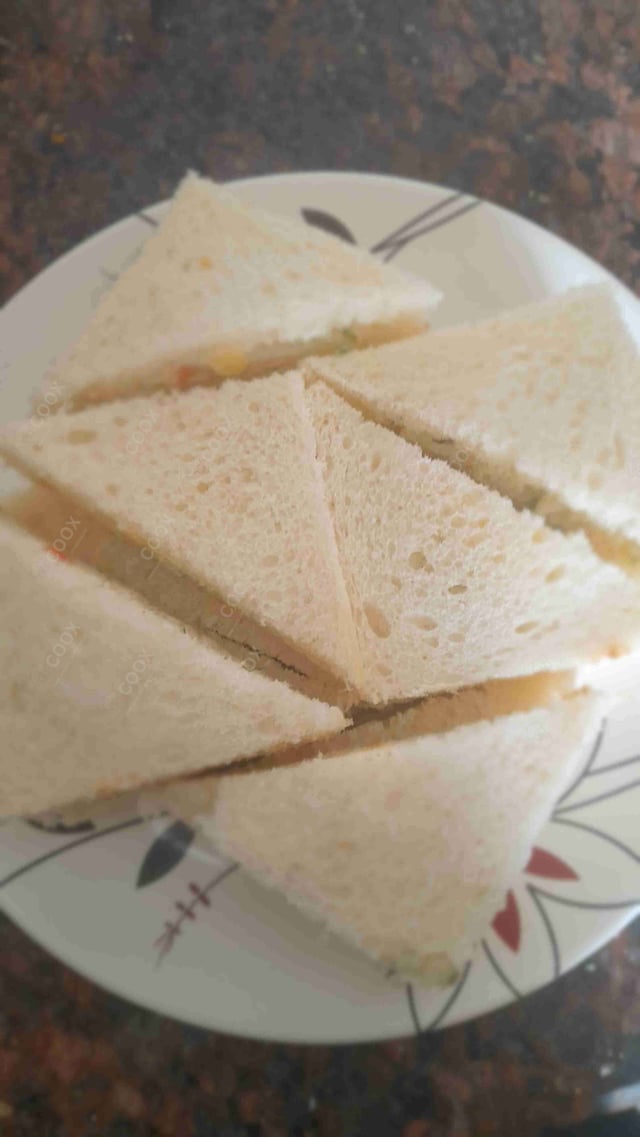 Delicious Sandwich prepared by COOX