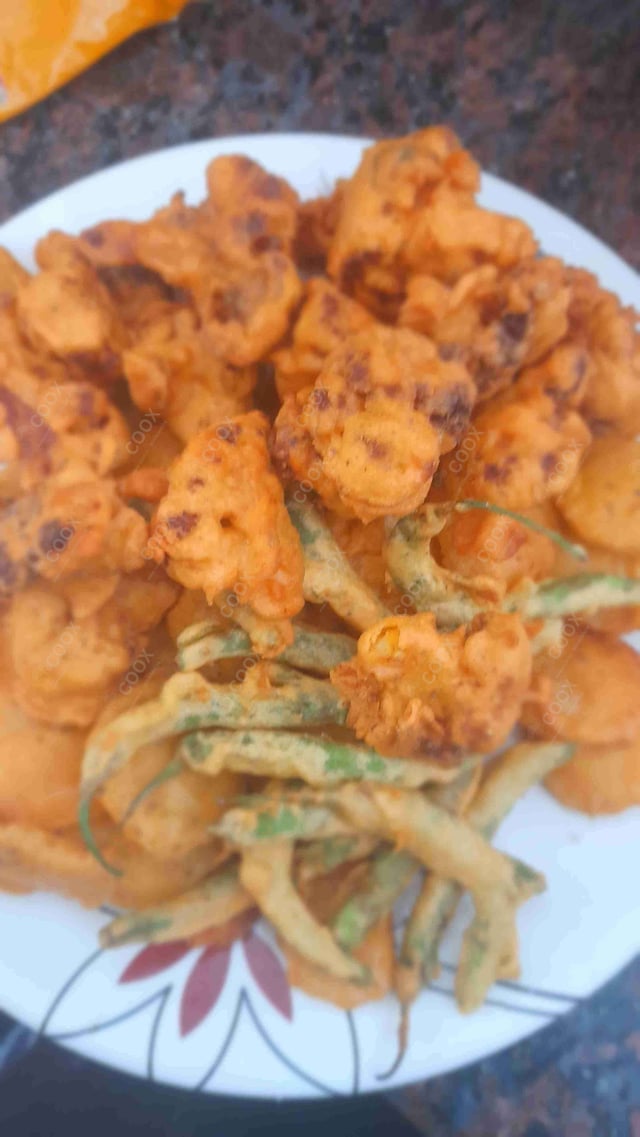 Delicious Mix Pakode prepared by COOX