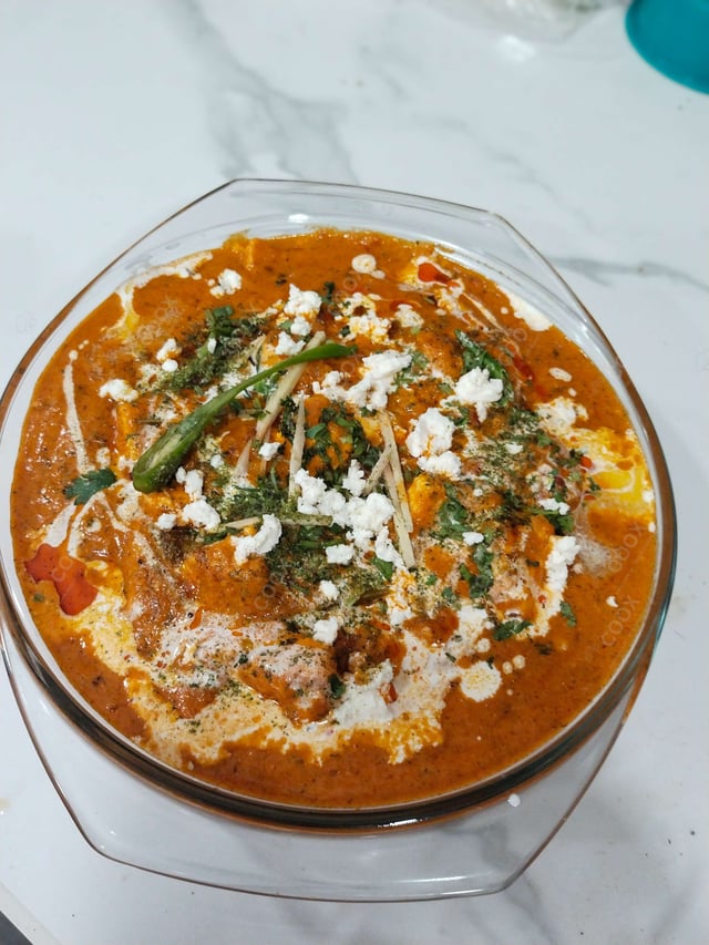 Delicious Shahi Paneer prepared by COOX