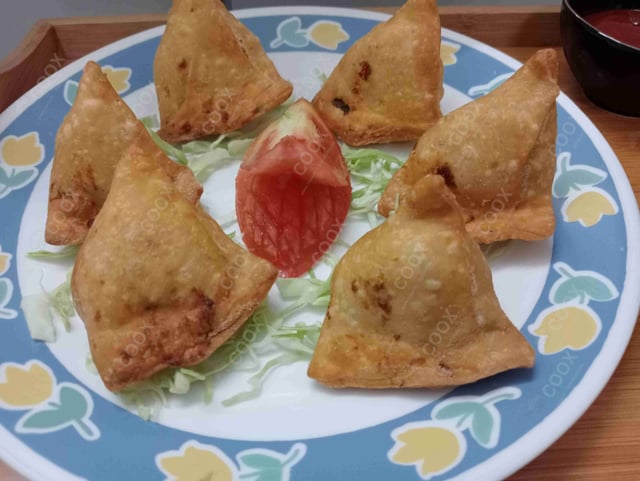 Delicious Keema Samosas prepared by COOX