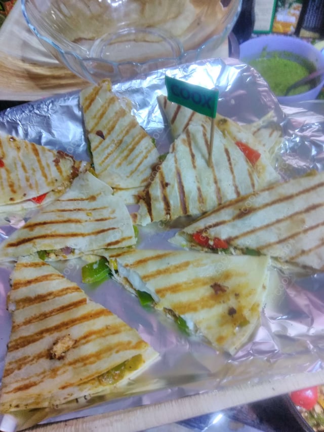 Delicious Veg Quesadillas prepared by COOX