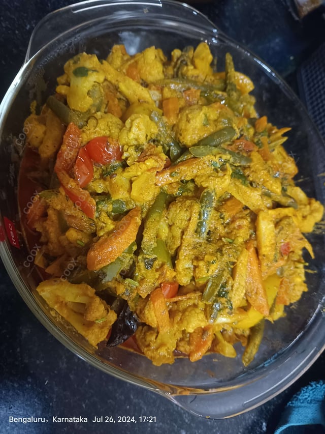 Delicious Veg Jalfrezi prepared by COOX