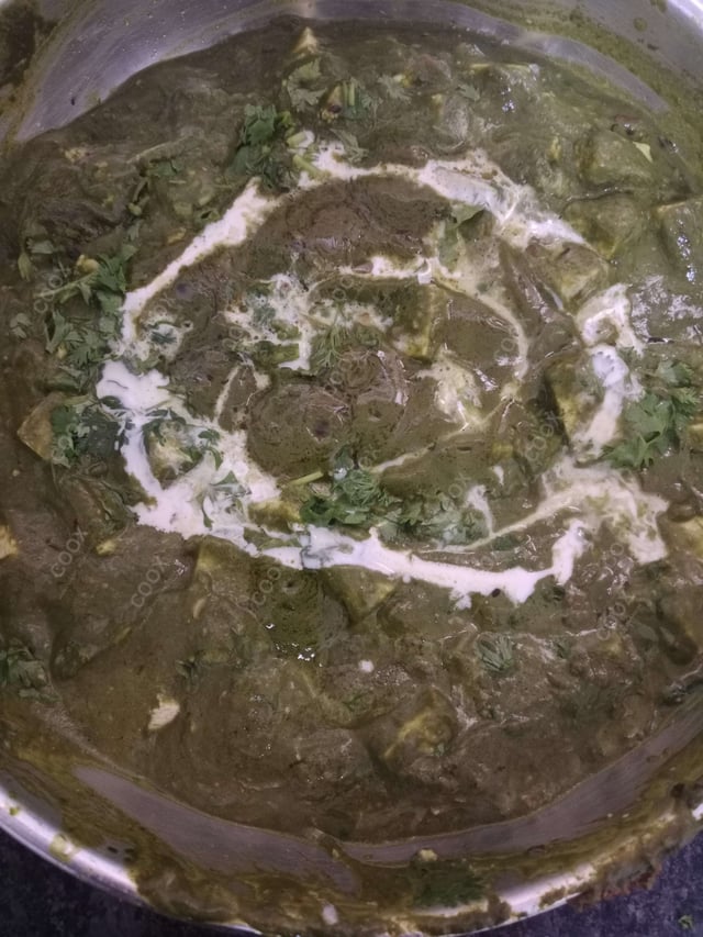 Delicious Palak Paneer prepared by COOX